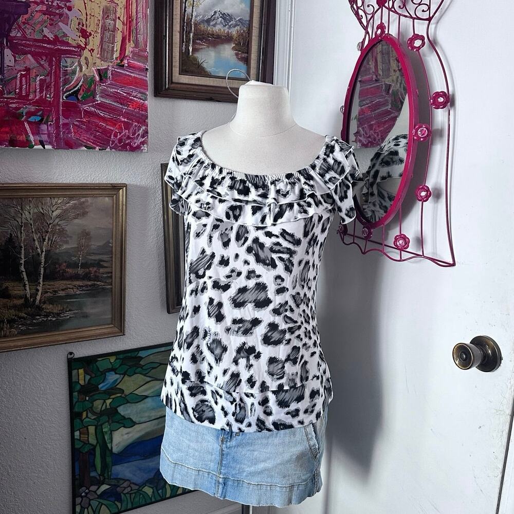 essentials by milano cheetah print black white blouse